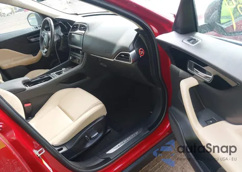 2019 Jaguar F-Pace 25T Premium из США, поврежденный, VIN SADCJ2FX4KA354342